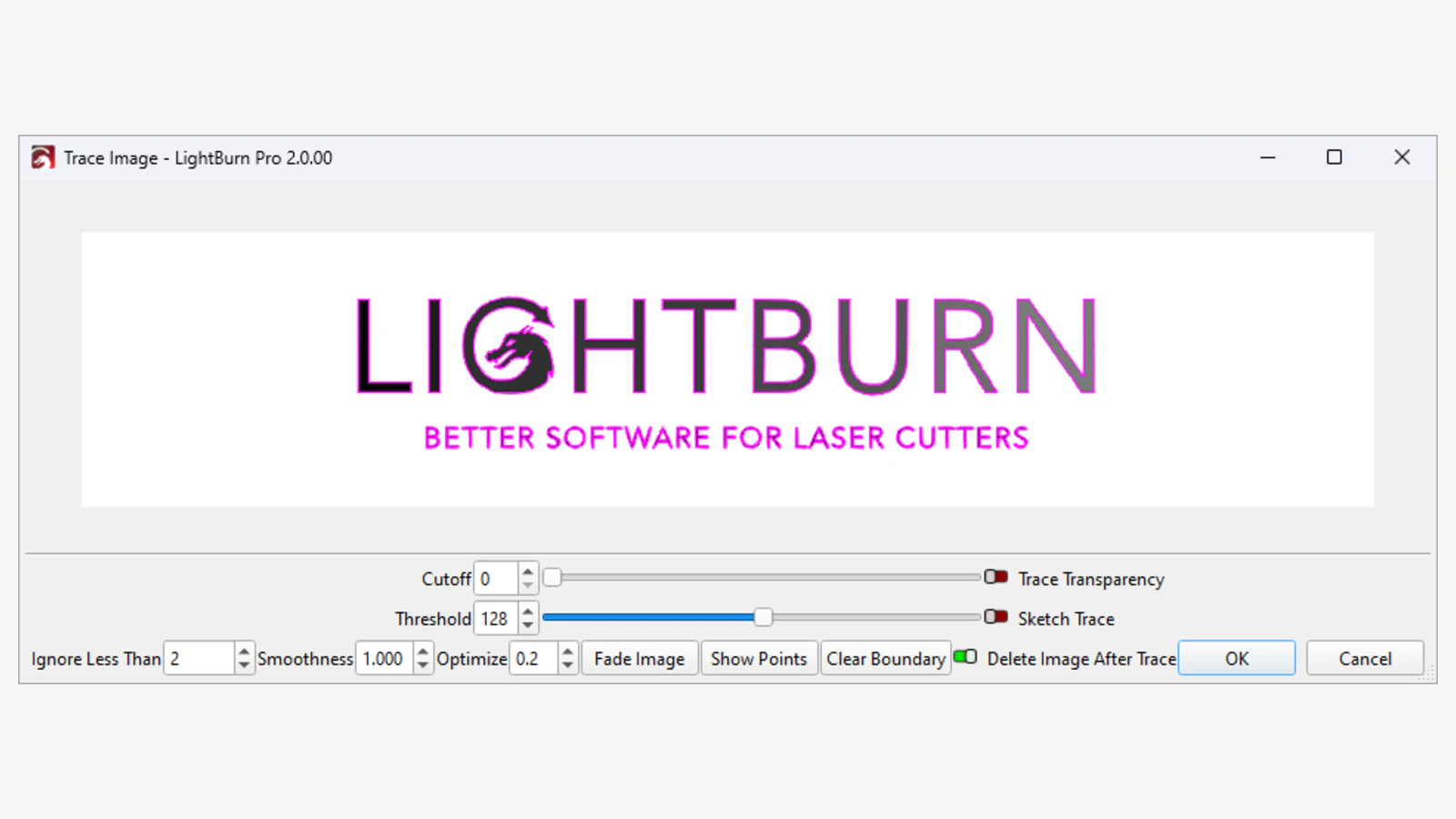Fenêtre Trace Image de LightBurn montrant l’aperçu bitmap, les contours violets et les commandes Cutoff, Threshold, Ignore Less Than, Optimize et Smoothness